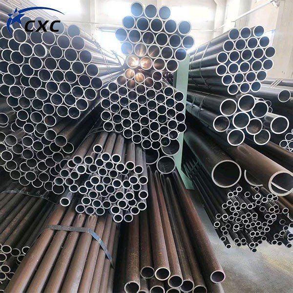 ERW black Pipes (1)